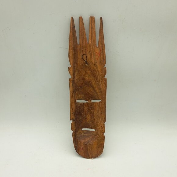 Wood Indonesian Tribal Mask - Picture 3 of 11